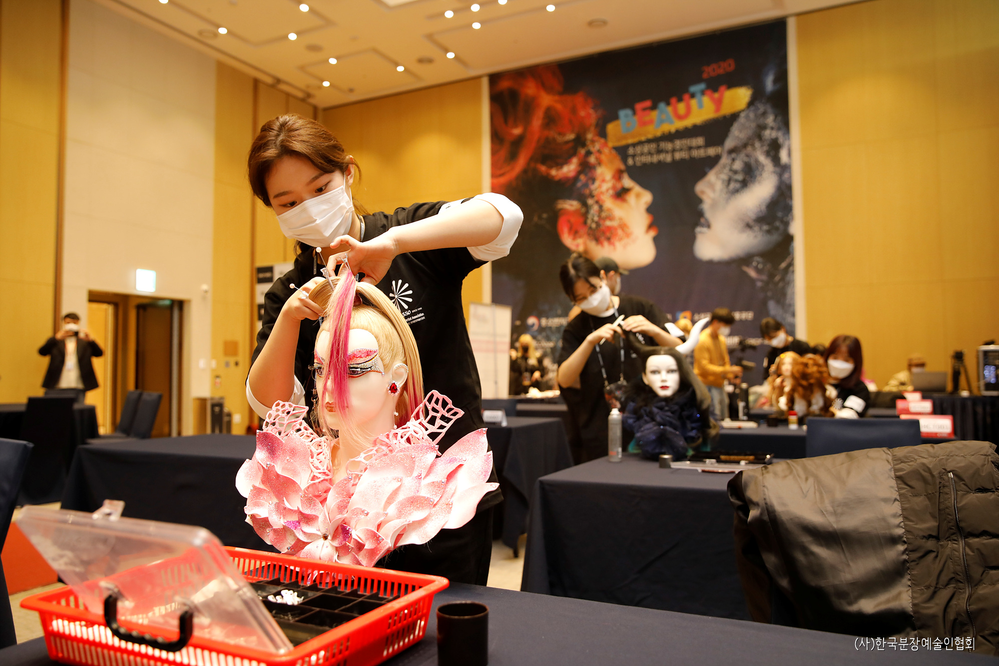 TOP30_헤어부문참가자경연중