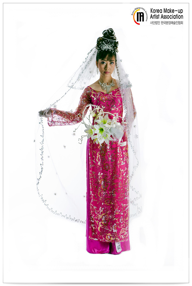 Traditional_Make-up_(7)_1